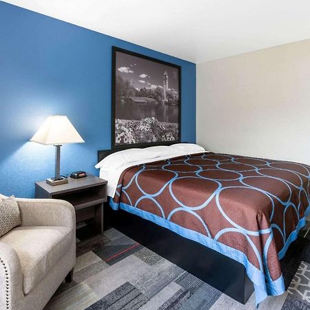 Super 8 By Wyndham Spokane Valley Extérieur photo