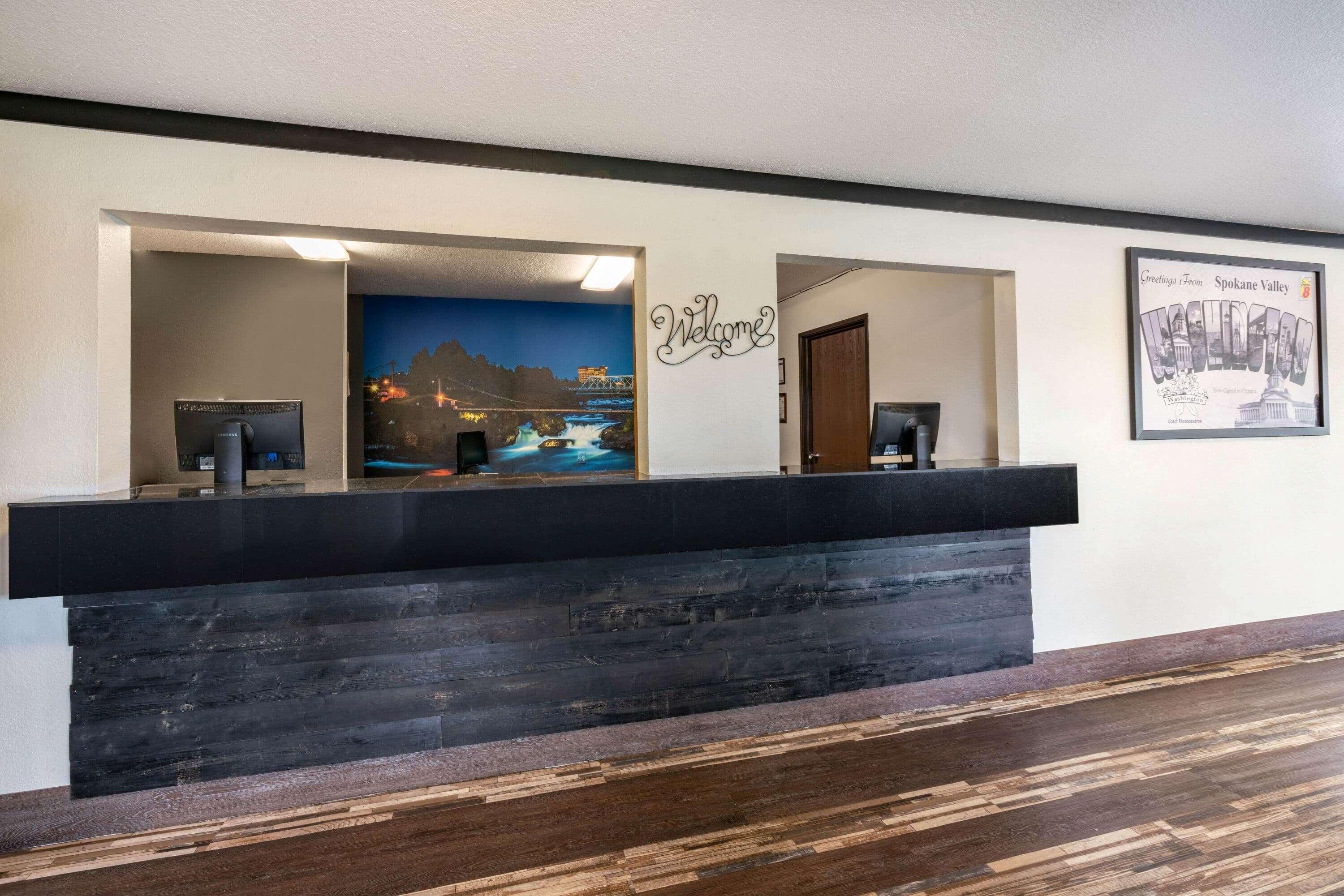 Super 8 By Wyndham Spokane Valley Extérieur photo