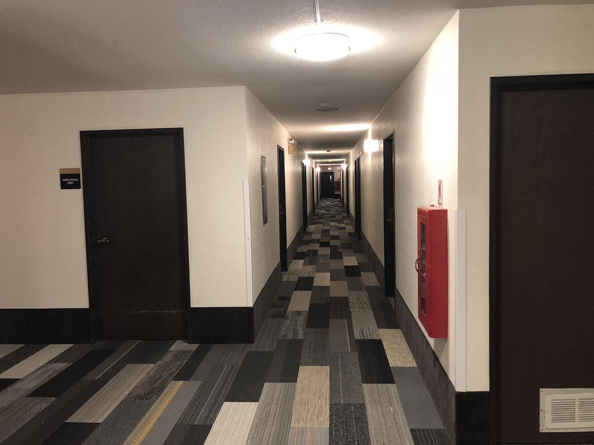 Super 8 By Wyndham Spokane Valley Extérieur photo